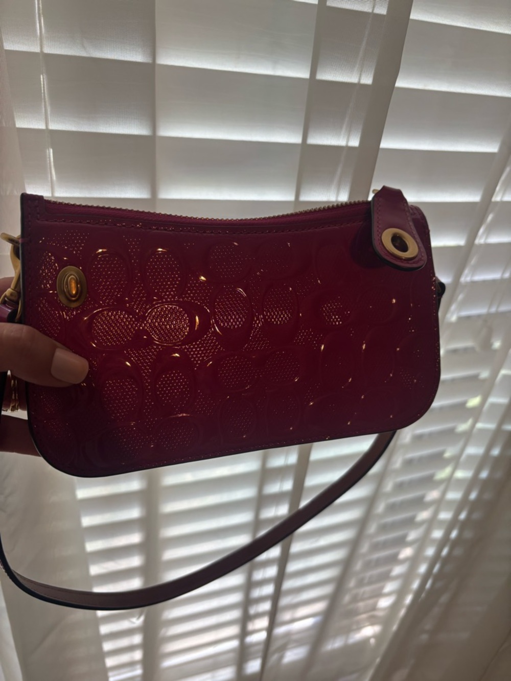 Coach Penn patent leather clutch shoulder bag in Fuschia